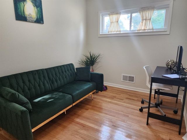 2464 Greenfield Road, Berkley, MI 48072