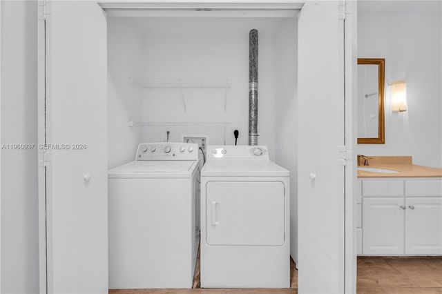 2001 Biscayne Blvd 2605, Miami, FL 33137