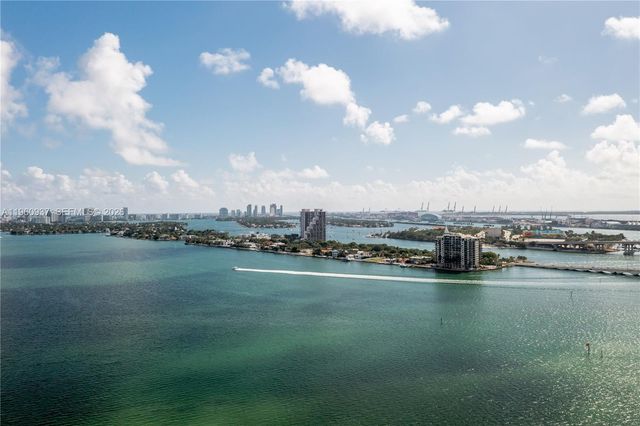 2001 Biscayne Blvd 2605, Miami, FL 33137