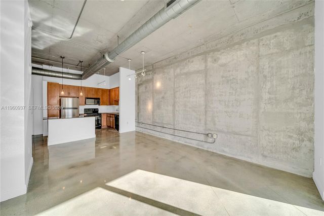 2001 Biscayne Blvd 2605, Miami, FL 33137