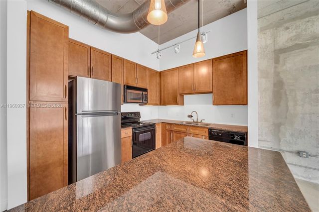 2001 Biscayne Blvd 2605, Miami, FL 33137