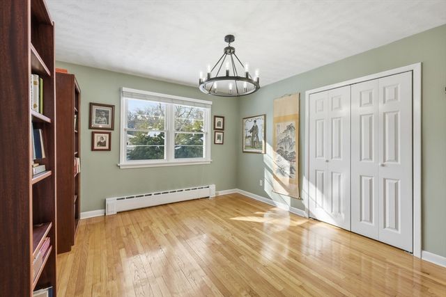 112 Grassy Gutter Road, Longmeadow, MA 01106