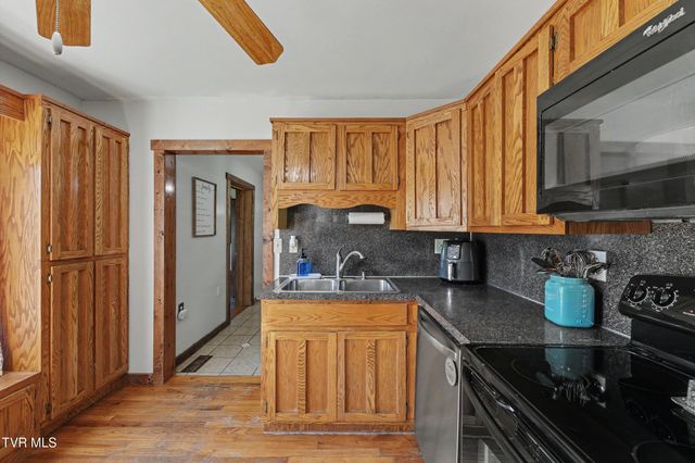 820 Edison Street, Kingsport, TN 37665