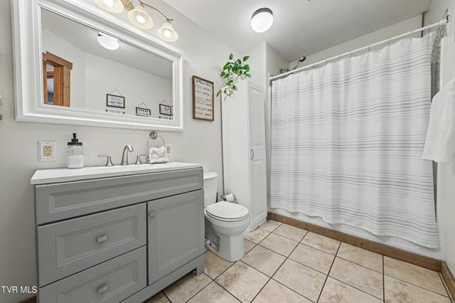 820 Edison Street, Kingsport, TN 37665