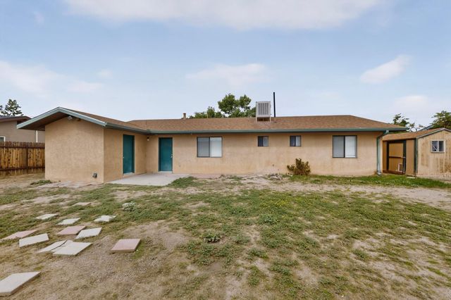 824 GALLAHAD Street SW, Los Lunas, NM 87031