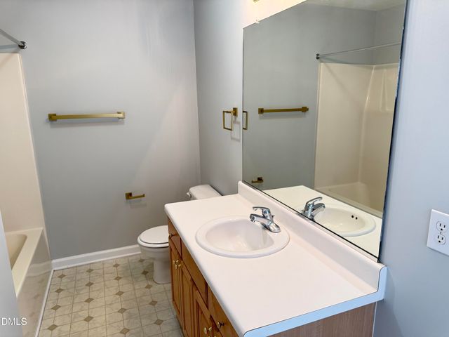 2833 Bennington Drive, Clayton, NC 27520