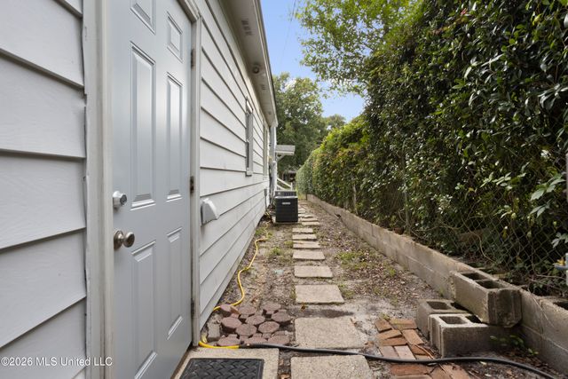 1000 27th Street, Gulfport, MS 39501