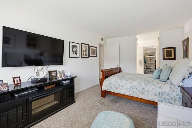 10300 Caminito Cuervo 48, San Diego, CA 92108