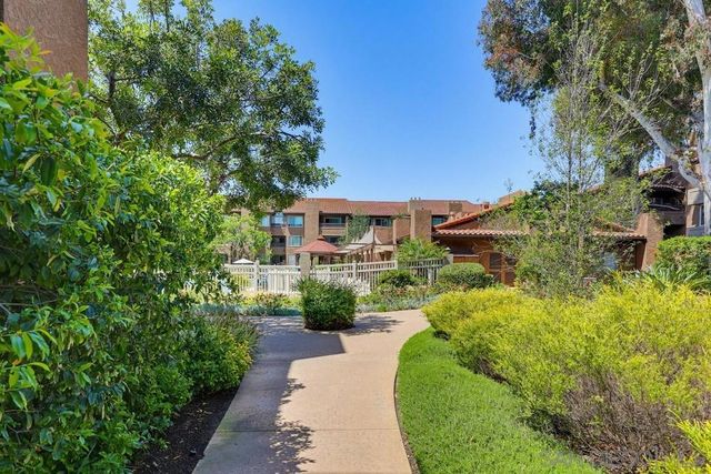 10300 Caminito Cuervo 48, San Diego, CA 92108