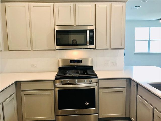 3017 Louris LN, Pflugerville, TX 78660