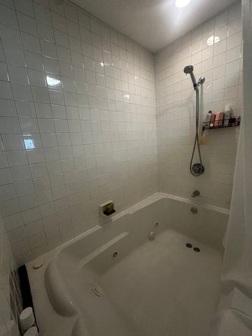 98 Putnam St 1, Quincy, MA 02169