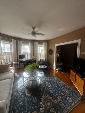 98 Putnam St 1, Quincy, MA 02169
