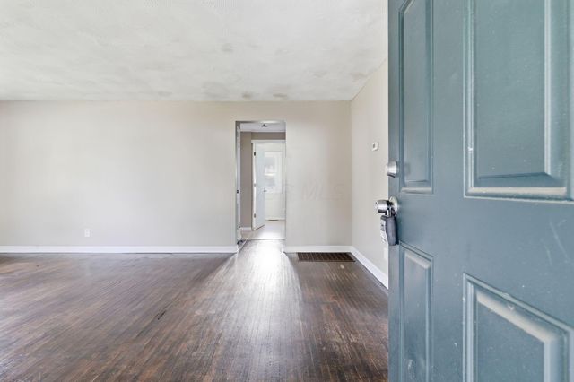 2431 Lexington Avenue, Columbus, OH 43211
