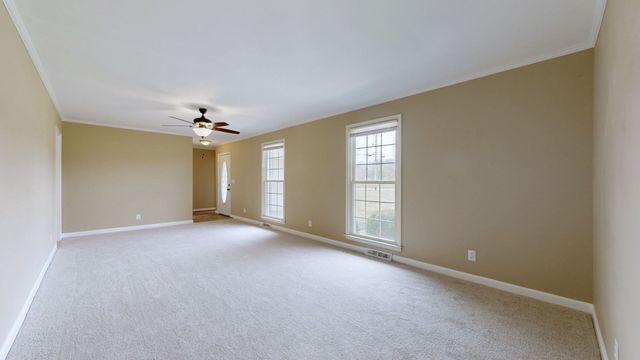 307 Blair Ln, Lebanon, TN 37087