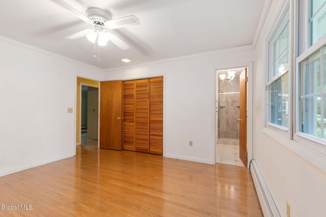14 Crownwood Lane, Queensbury, NY 12804