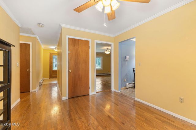 14 Crownwood Lane, Queensbury, NY 12804