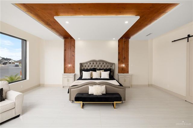 2632 E Guerlain Drive, Edinburg, TX 78542