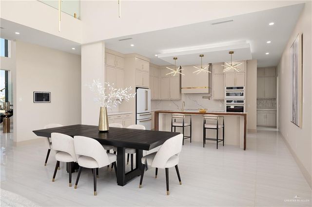 2632 E Guerlain Drive, Edinburg, TX 78542