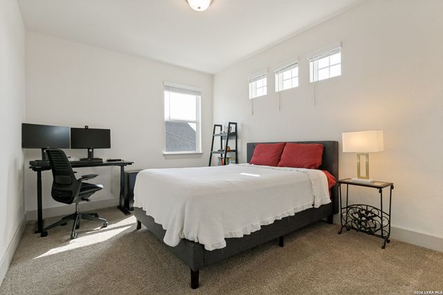 301 Vamanos, Boerne, TX 78006