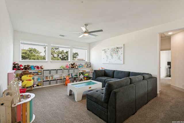 301 Vamanos, Boerne, TX 78006