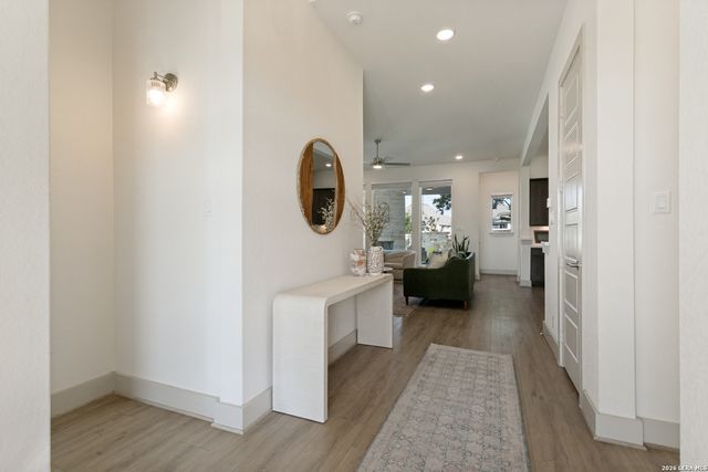 301 Vamanos, Boerne, TX 78006
