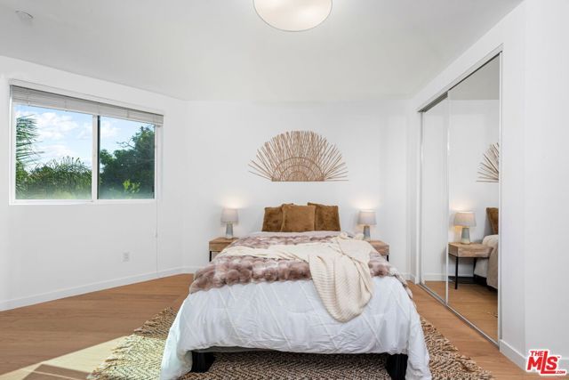 171 N Church Lane 209, Los Angeles, CA 90049