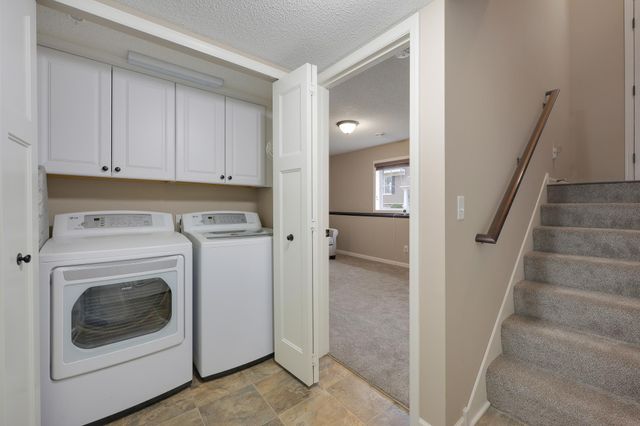 11330 Sandcastle Drive C, Woodbury, MN 55129