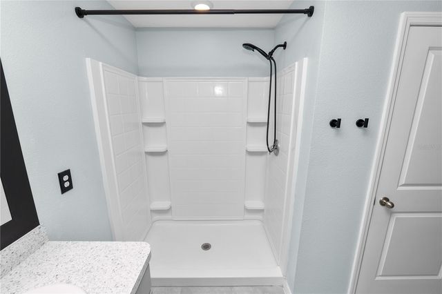 3707 CAPRI COAST DRIVE, Plant City, FL 33565