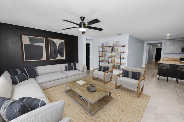 3707 CAPRI COAST DRIVE, Plant City, FL 33565