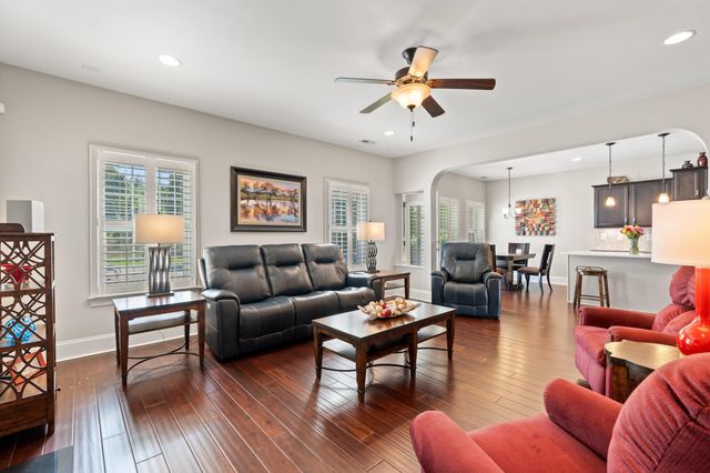 701 Shell Point Ct., Longs, SC 29568