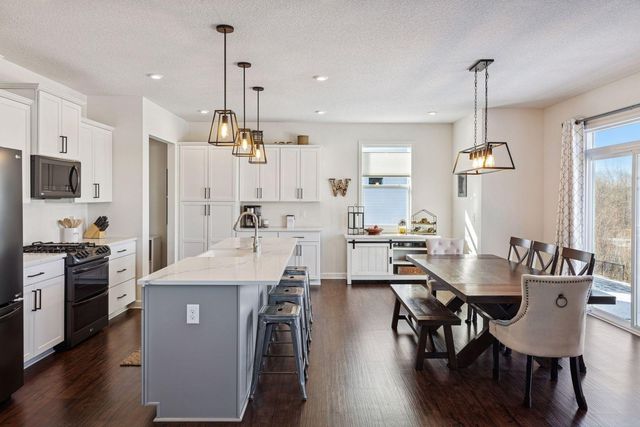 15306 75th Circle NE, Elk River, MN 55330