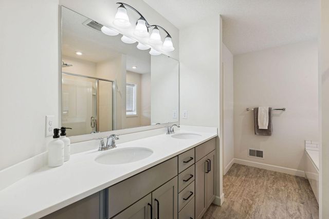 15306 75th Circle NE, Elk River, MN 55330