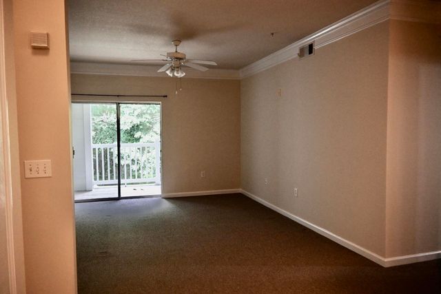 1300 Park West Boulevard Unit 108, Mount Pleasant, SC 29466