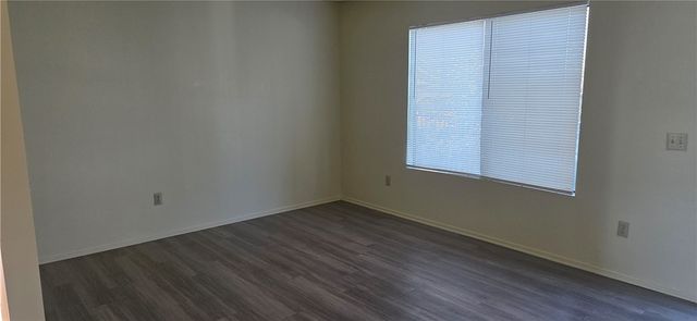 1319 Oakwood Drive 11, San Bernardino, CA 92405