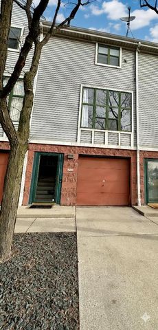 4502 W Westchester Square #3, West Milwaukee, WI 53214