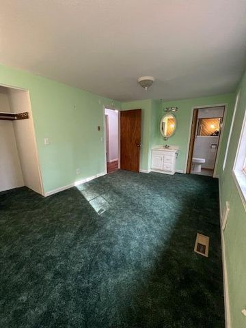 60343 Hiawatha Lane, Bend, OR 97702