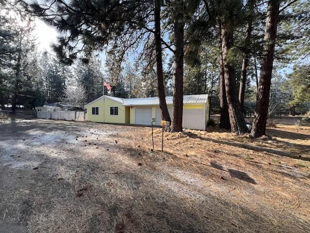 60343 Hiawatha Lane, Bend, OR 97702