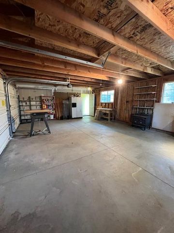 60343 Hiawatha Lane, Bend, OR 97702