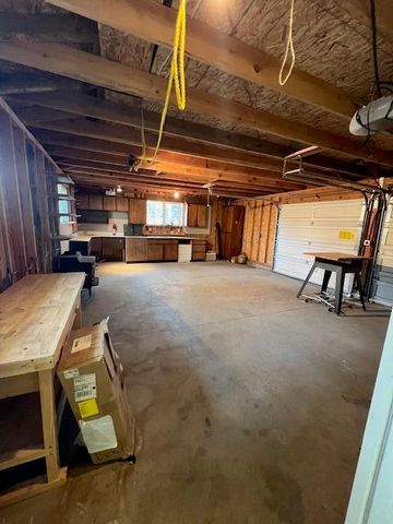 60343 Hiawatha Lane, Bend, OR 97702