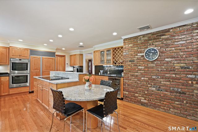1171 Riverbank Road, Stamford, CT 06903