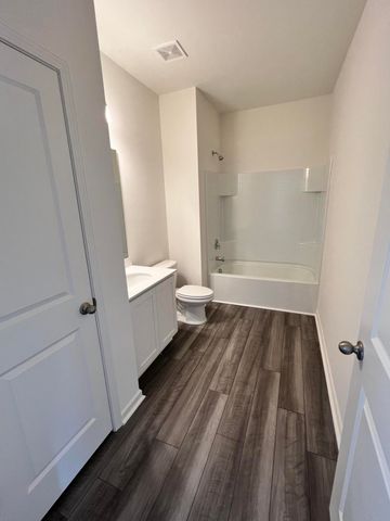 1236 Carriage Wood Circle, Ridgeville, SC 29472