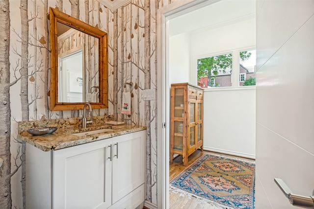 11131 Westmere Circle, Dallas, TX 75230