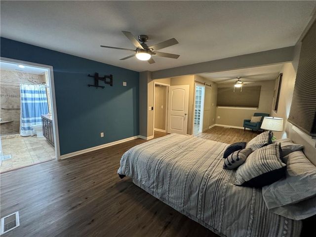 4703 NW Gower Avenue, Riverside, MO 64150