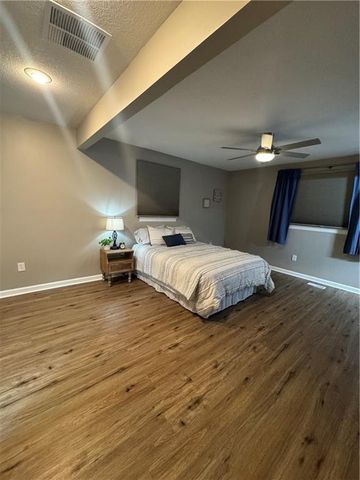 4703 NW Gower Avenue, Riverside, MO 64150