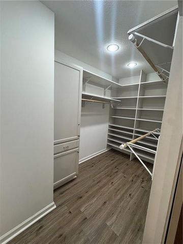 4703 NW Gower Avenue, Riverside, MO 64150