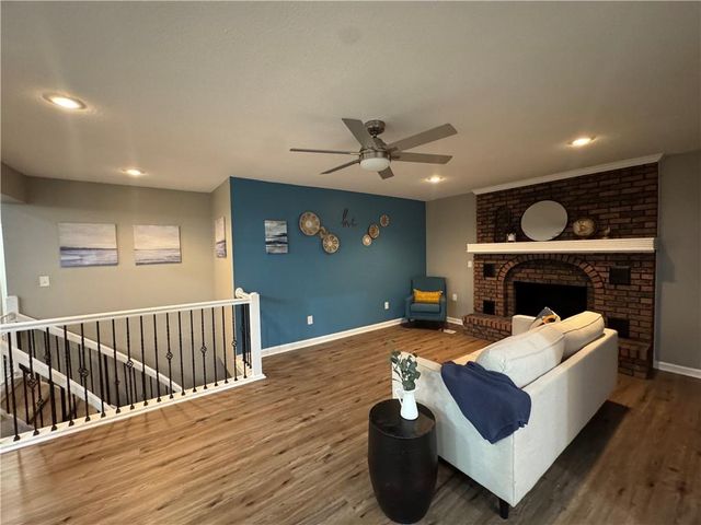 4703 NW Gower Avenue, Riverside, MO 64150