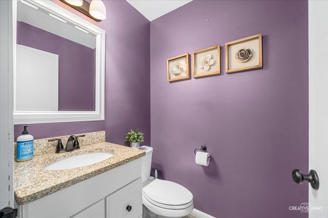 2712 Jenna Circle, Montgomery, IL 60538