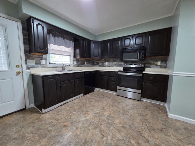 2307 UNION Avenue, Erie, PA 16510