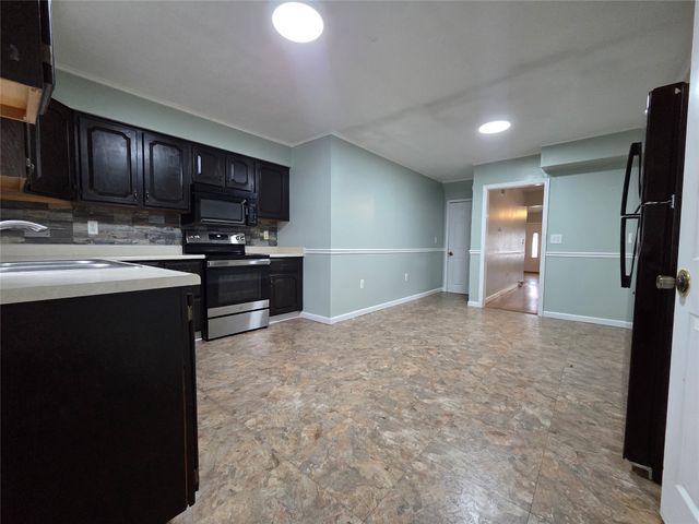 2307 UNION Avenue, Erie, PA 16510