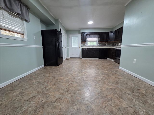 2307 UNION Avenue, Erie, PA 16510